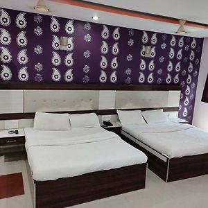 Hotel O Tulsi Palace